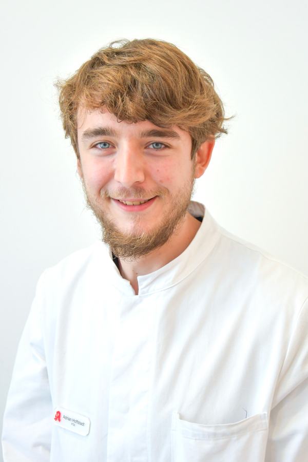 Pharmazeutisch-technischer Assistent Adrian Hoffstadt